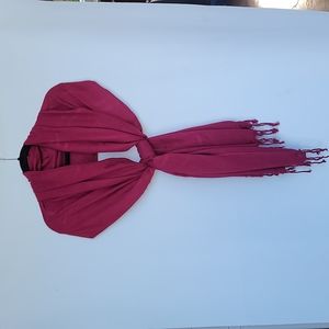 Burgendy scarf/shaw